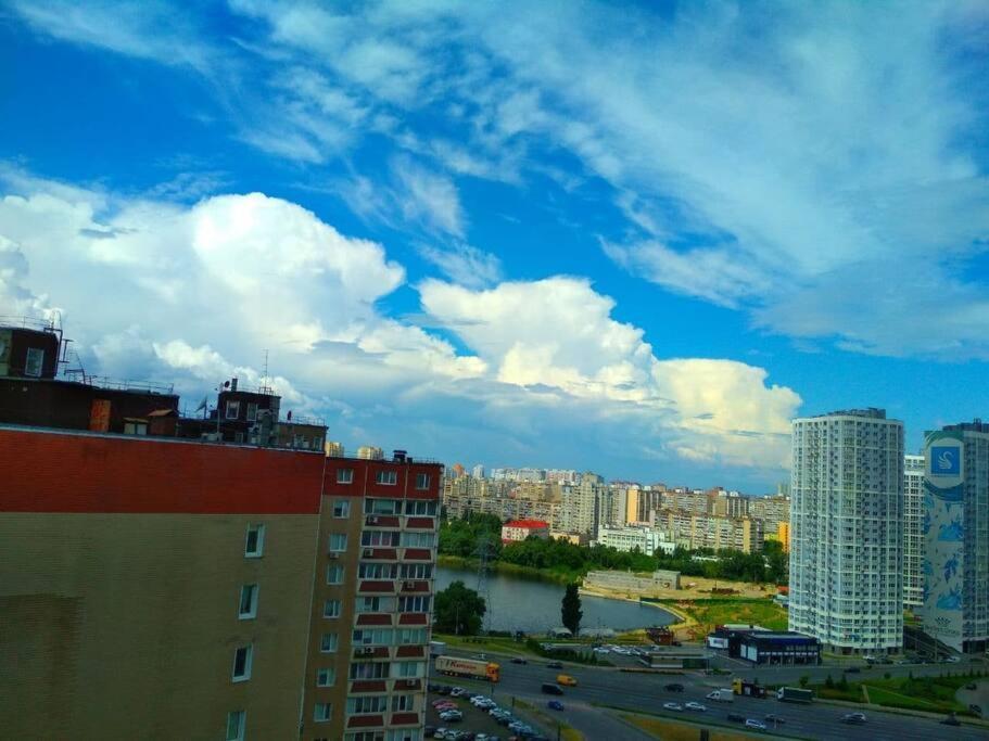 Уютная Квартира Метро Харьковская 3 Мин, Паспорт-Сервис, Аэропорт Борисполь Kiew Exterior foto